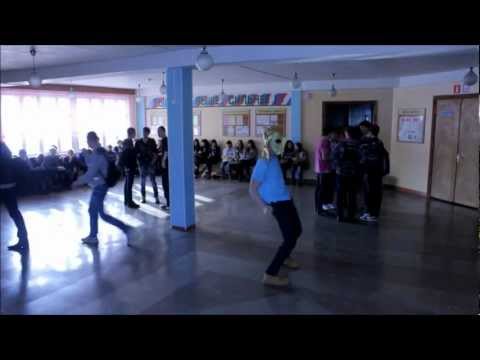 Жгут! Harlem Shake [School style]