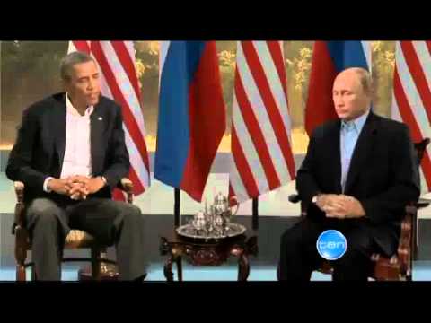 Пуккин ворует чайники Обамы. ))))