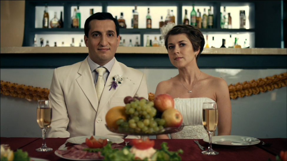 Универ. Новая общага: сезон 1, серия 99 онлайн